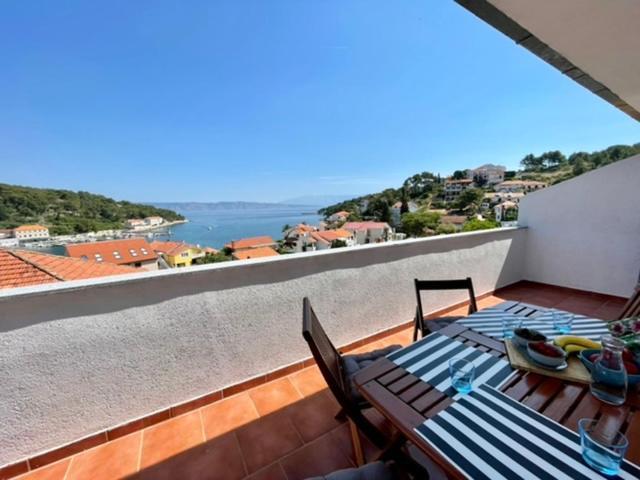 Apartment Frina I, Island Hvar Йелса Екстериор снимка